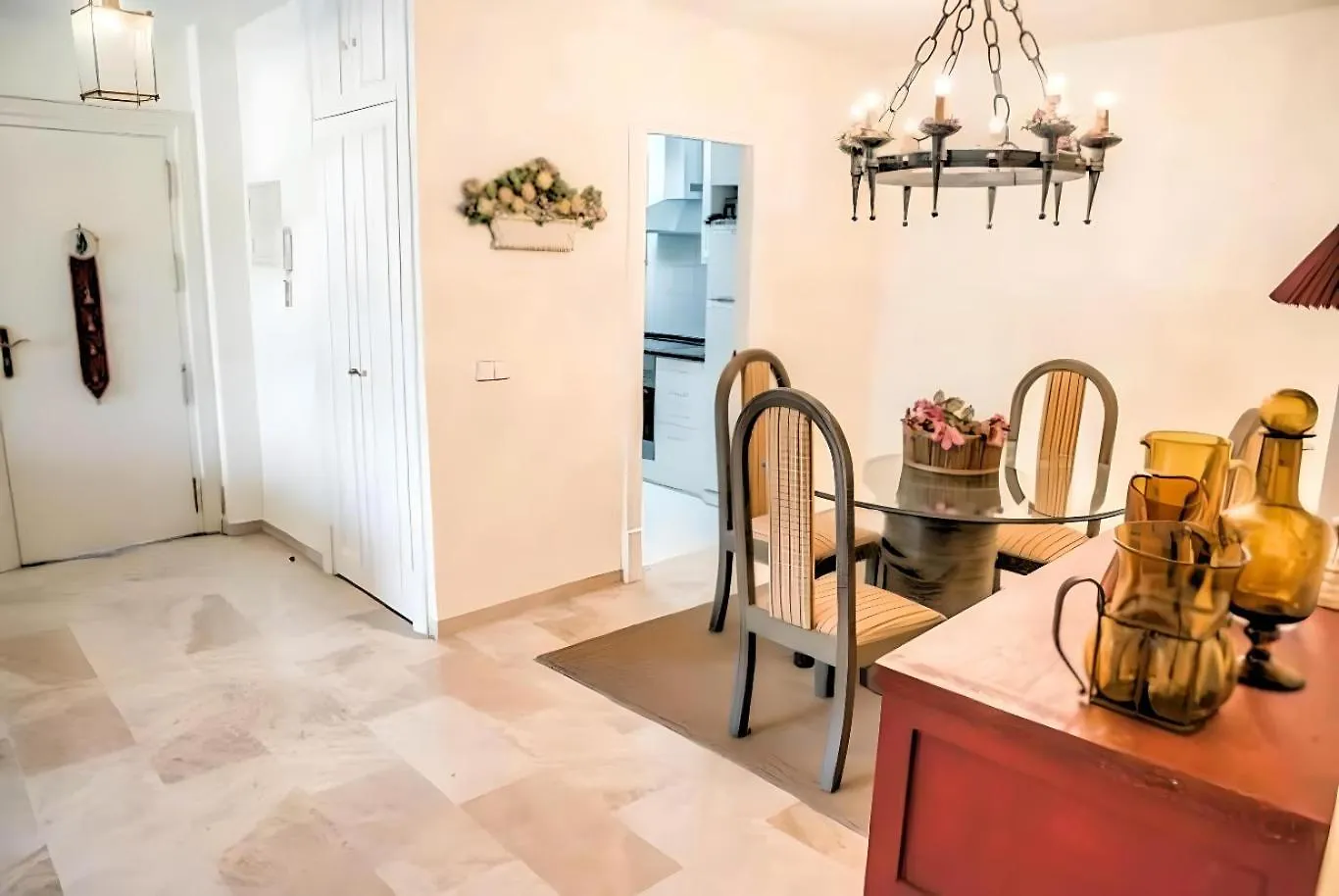 Prázdninový dům Gorgeous 2Br Apt. W/ Mountain View Puerto Banus Marbella