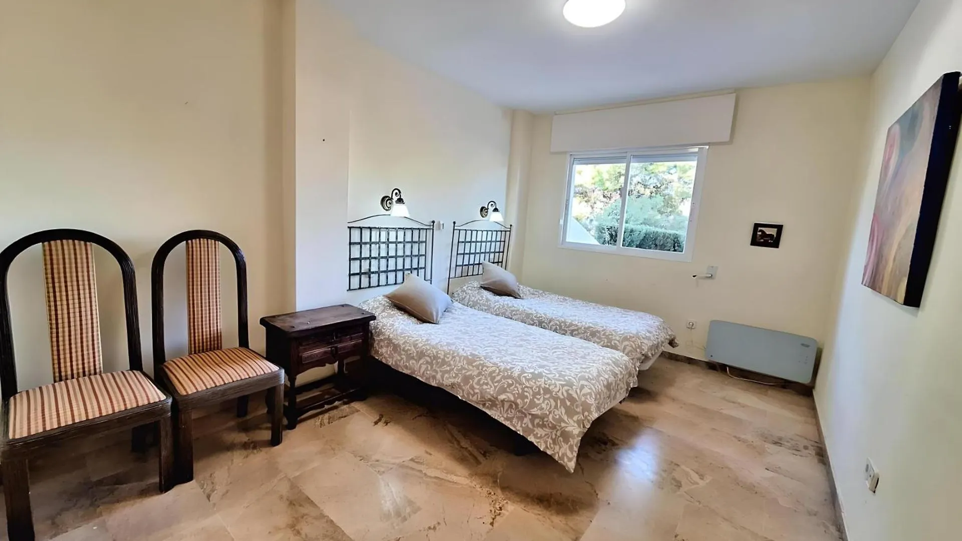 Gorgeous 2Br Apt. W/ Mountain View Puerto Banus Marbella Španělsko